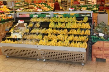 kaupluse riiul gondol keskmine käik